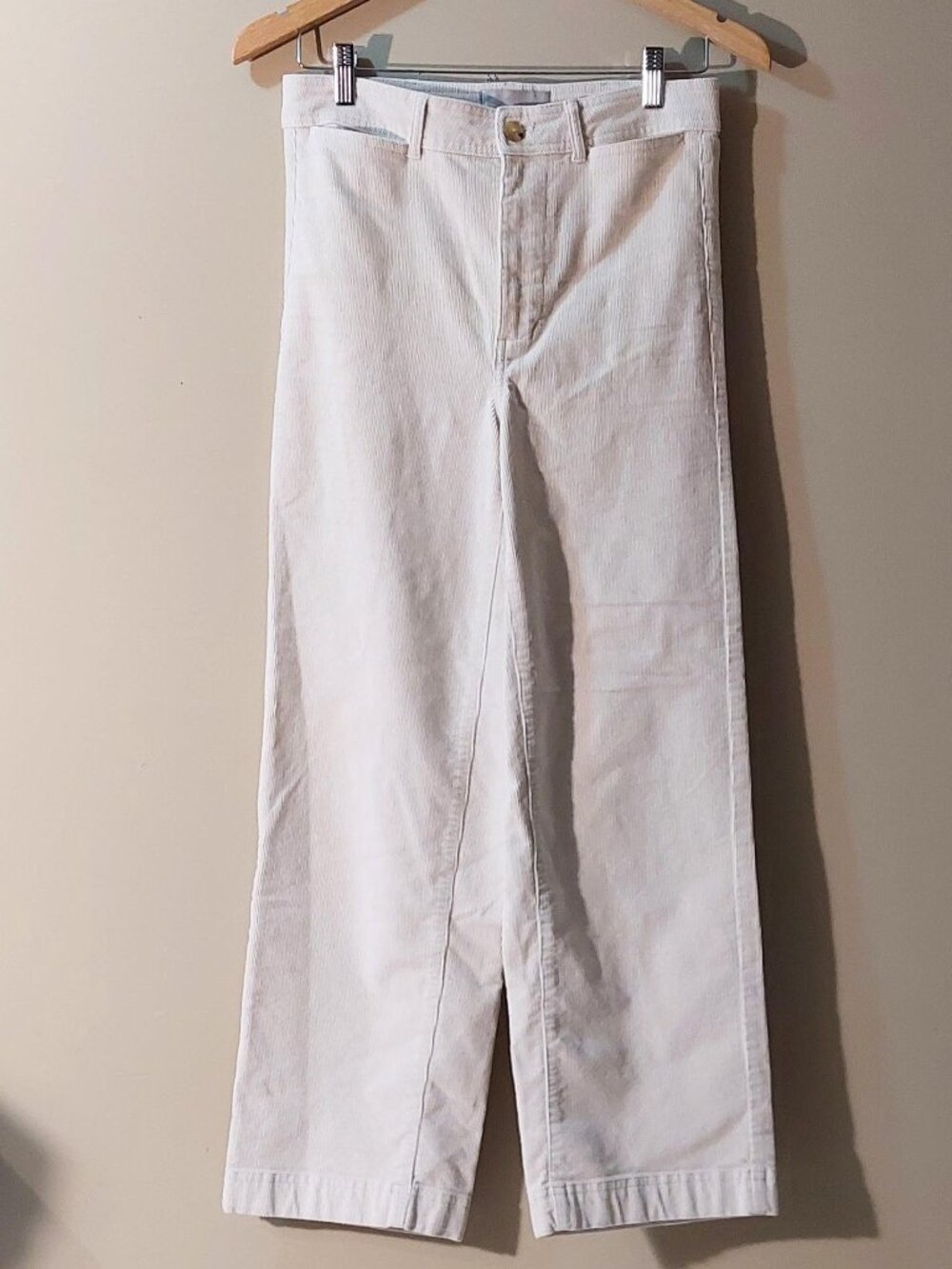 Everlane Sandstone The Sailor Straight-Leg Pant in Corduroy Size: 4
